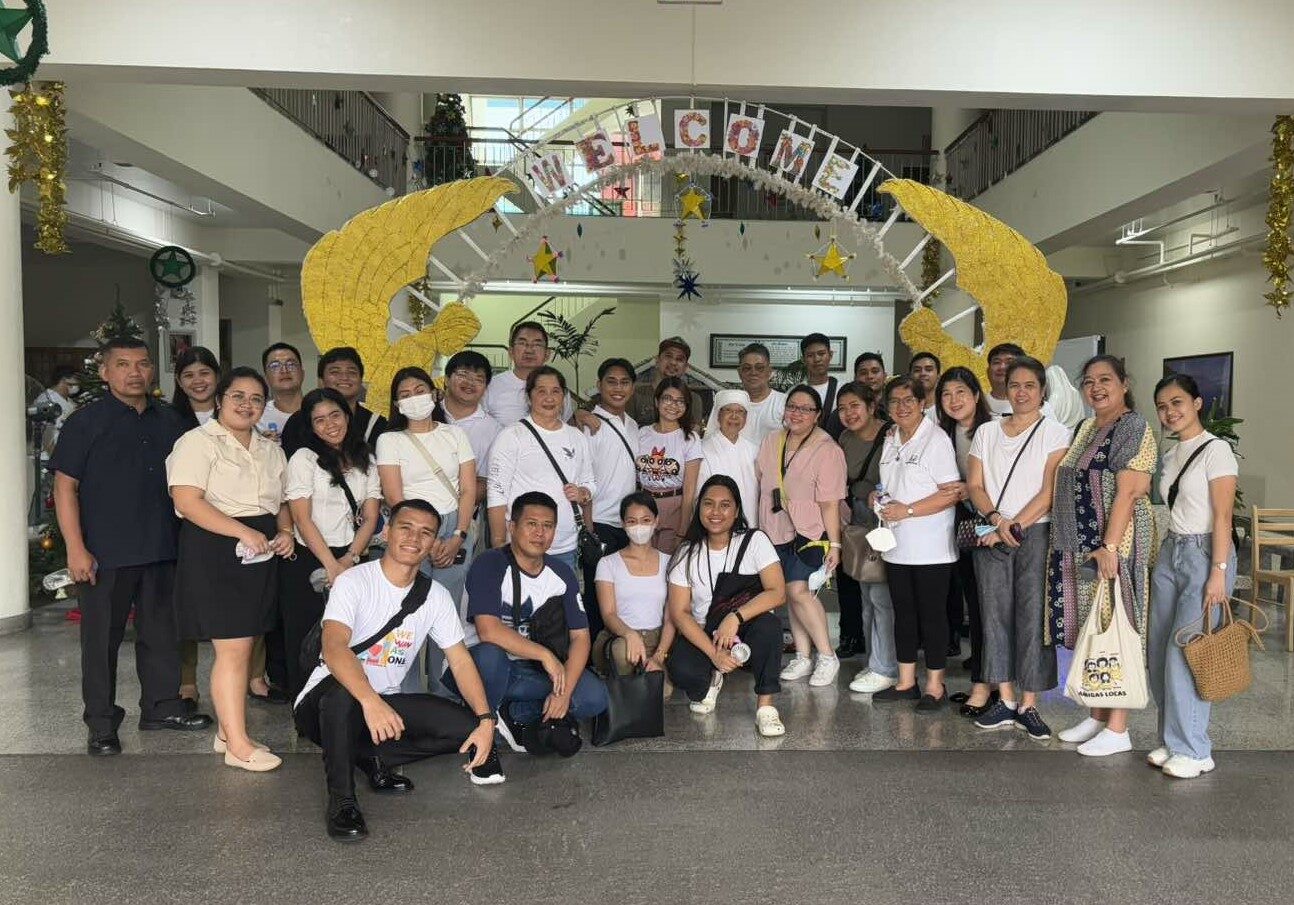 hi-employees2-cropped hi-employees2-cropped